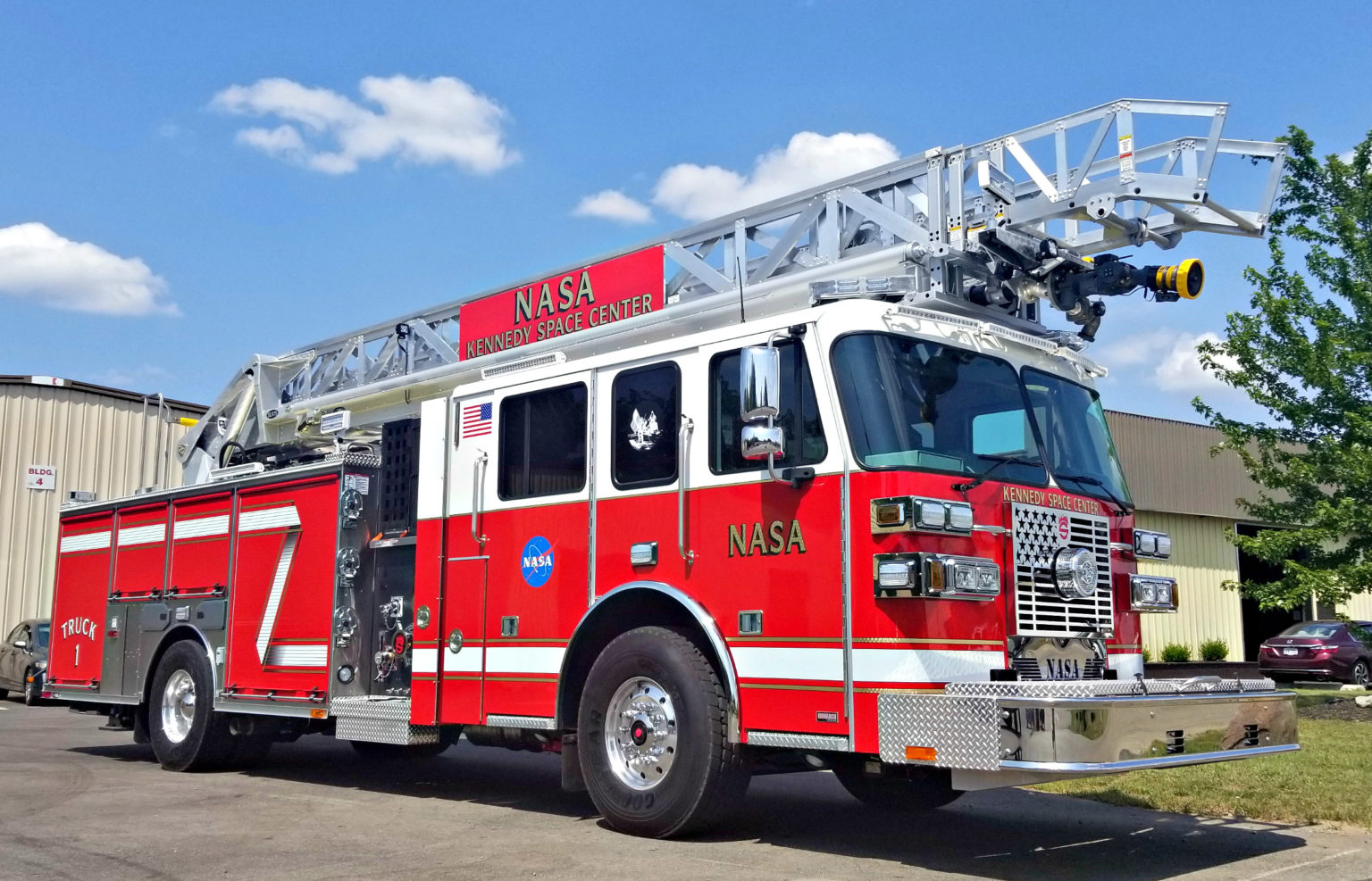 SLR 108 Aerial Ladder Interstate Rescue